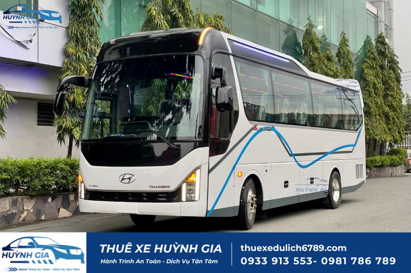 Thuê xe đi Củ Chi 29 chỗ