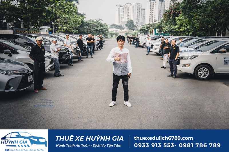 Quy trình và thủ tục đặt thuê xe đưa đón sân bay tại Huỳnh Gia